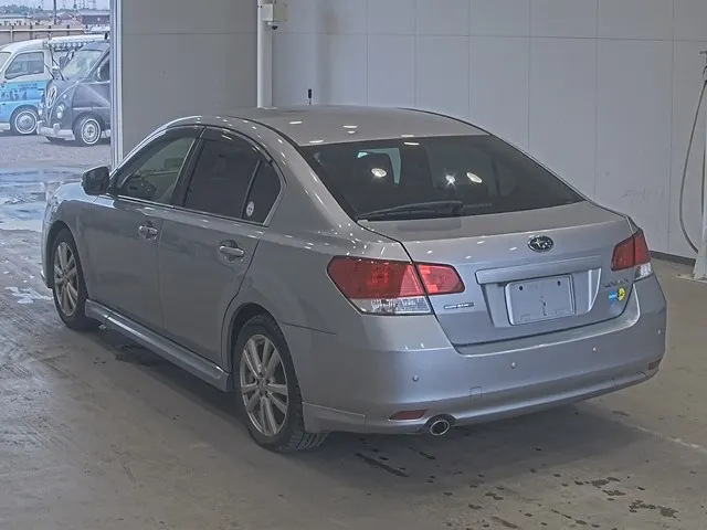 Subaru LEGACY 4WD · 2012 – Weitere Ansicht (Auktionsfoto)