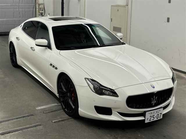 Maserati QUATTROPORTE CUATRO PORTE GT_S · 2013 – Außenansicht (Auktionsfoto)