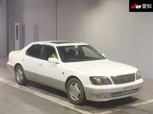 Toyota CELSIOR B USE · 1998 – Außenansicht (Auktionsfoto)