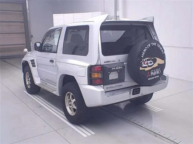 Mitsubishi PAJERO 4WD EVOLUTION · 1997 – Weitere Ansicht (Auktionsfoto)