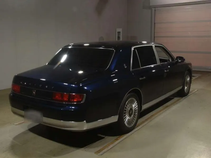 Toyota CENTURY BASE GRADE · 2022 – Weitere Ansicht (Auktionsfoto)