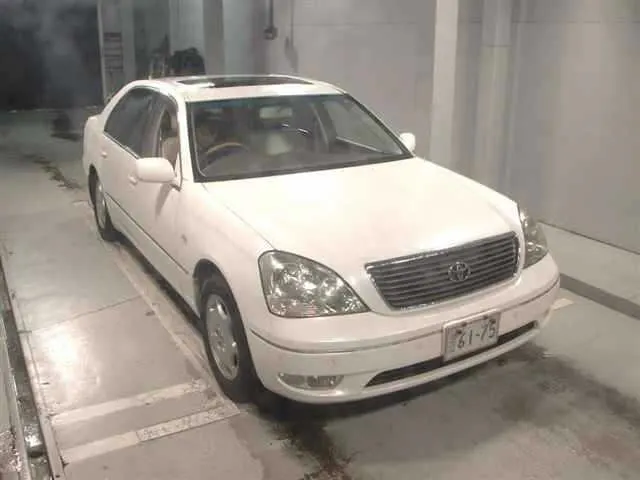 Toyota CELSIOR C · 2001 – Außenansicht (Auktionsfoto)