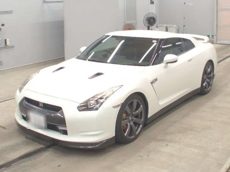 Nissan GT-R BASE GRADE 4WD · 2008 – Außenansicht (Auktionsfoto)