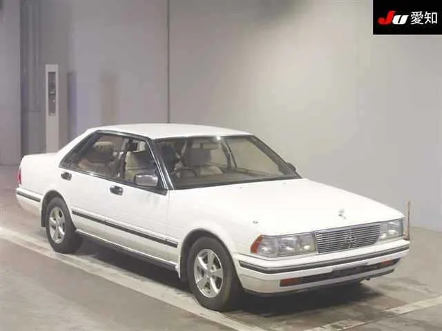 Nissan GLORIA · 1989 – Außenansicht (Auktionsfoto)