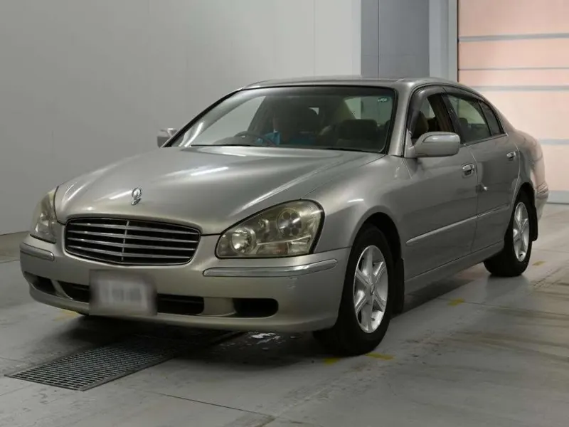 Nissan CIMA 450XL · 2001 – Außenansicht (Auktionsfoto)