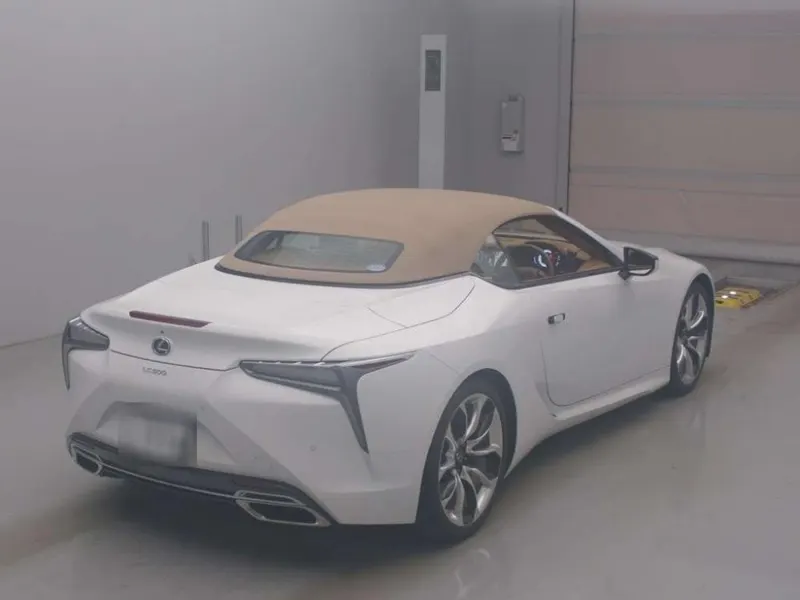 Lexus LC LC500 CONVERTIBLE · 2022 – Weitere Ansicht (Auktionsfoto)