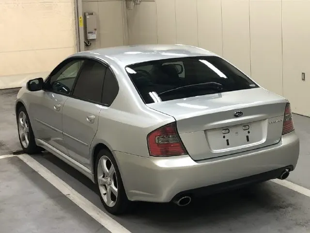 Subaru LEGACY B4 2.0GT · 2003 – Weitere Ansicht (Auktionsfoto)