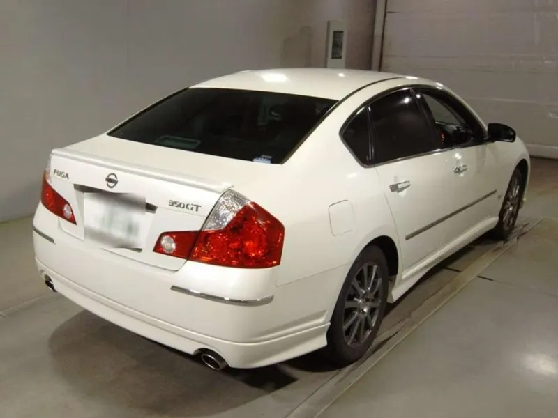 Nissan FUGA 350GT FOUR 4WD · 2004 – Weitere Ansicht (Auktionsfoto)