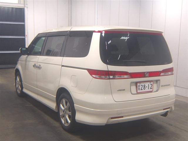 Honda ELYSION 4WD G AERO HDD NAVIGATION SPECIAL PACKAGE · 2011 – Weitere Ansicht (Auktionsfoto)