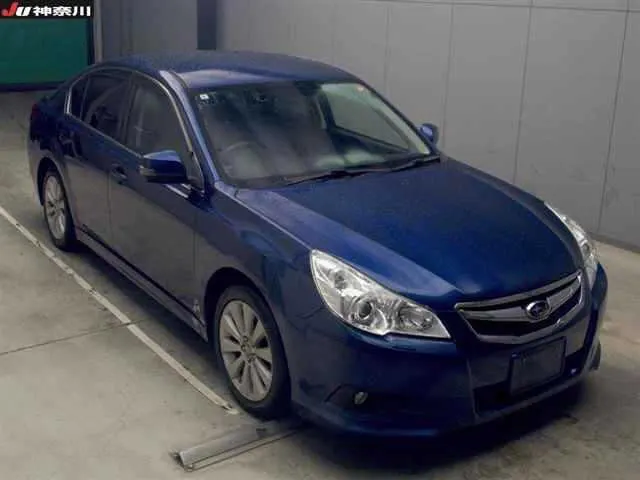 Subaru LEGACY B4 2.5I EYESIGHT 4WD · 2011 – Außenansicht (Auktionsfoto)