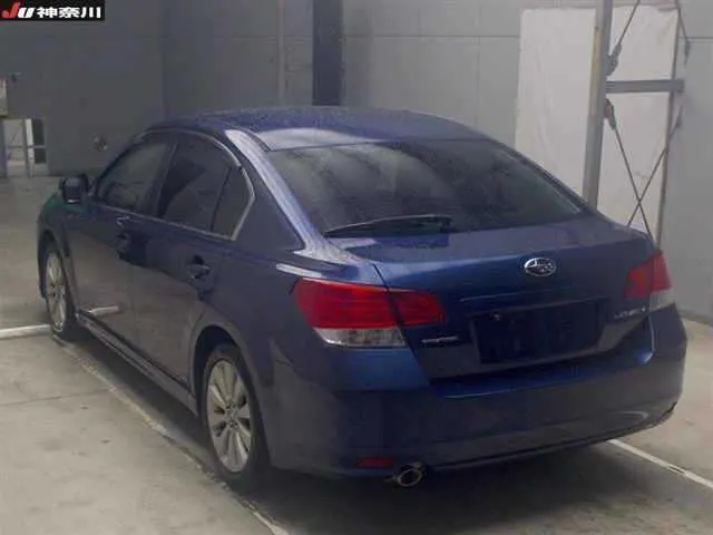 Subaru LEGACY B4 2.5I EYESIGHT 4WD · 2011 – Weitere Ansicht (Auktionsfoto)