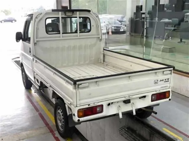 Honda ACTY TRUCK SDX 4WD · 2006 – Weitere Ansicht (Auktionsfoto)