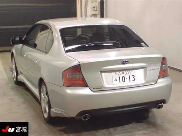 Subaru LEGACY B4 4WD 2.0R · 2004 – Weitere Ansicht (Auktionsfoto)