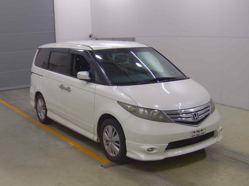 Honda ELYSION VG AERO HDD NAVIGATION SPECIAL PACKAGE · 2009 – Außenansicht (Auktionsfoto)