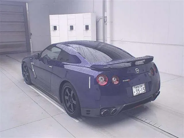 Nissan GT-R BLACK EDITION · 2015 – Weitere Ansicht (Auktionsfoto)