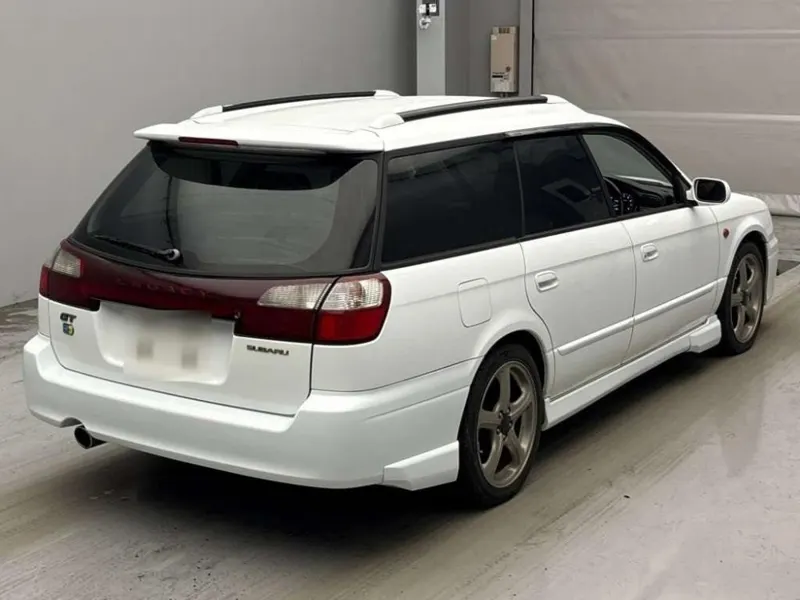 Subaru LEGACY TOURING WAGON GT-B E-tune2 4WD · 2001 – Weitere Ansicht (Auktionsfoto)