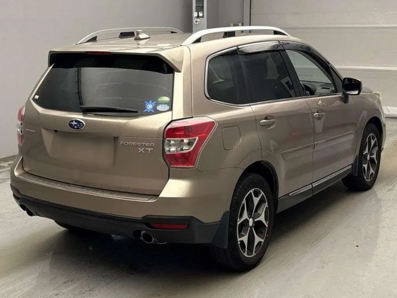 Subaru FORESTER 2.0XT EYESIGHT 4WD · 2013 – Weitere Ansicht (Auktionsfoto)