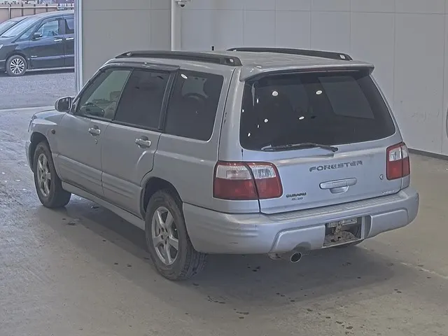 Subaru FORESTER 4WD · 2001 – Weitere Ansicht (Auktionsfoto)