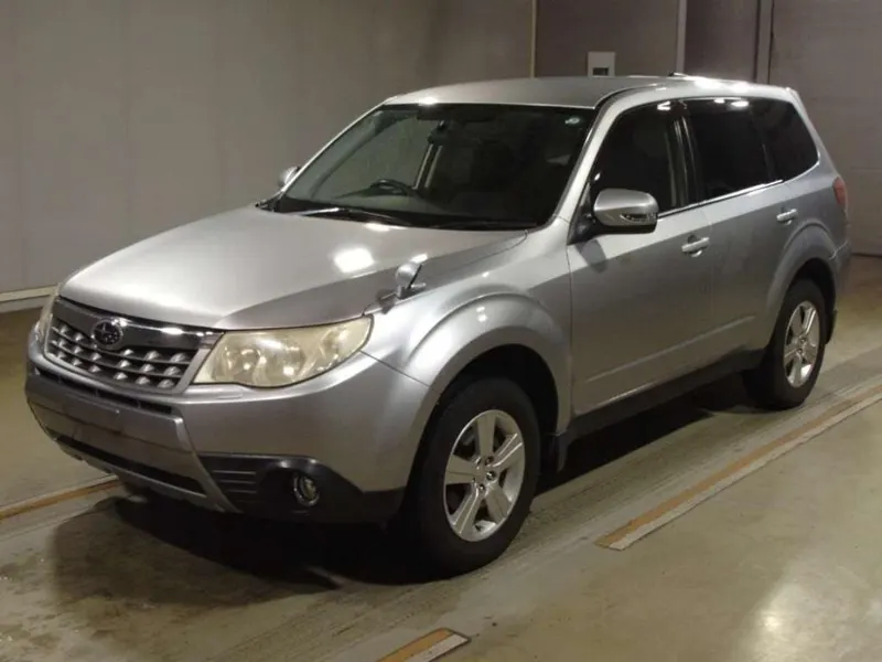 Subaru FORESTER 2.0XS 4WD · 2011 – Außenansicht (Auktionsfoto)
