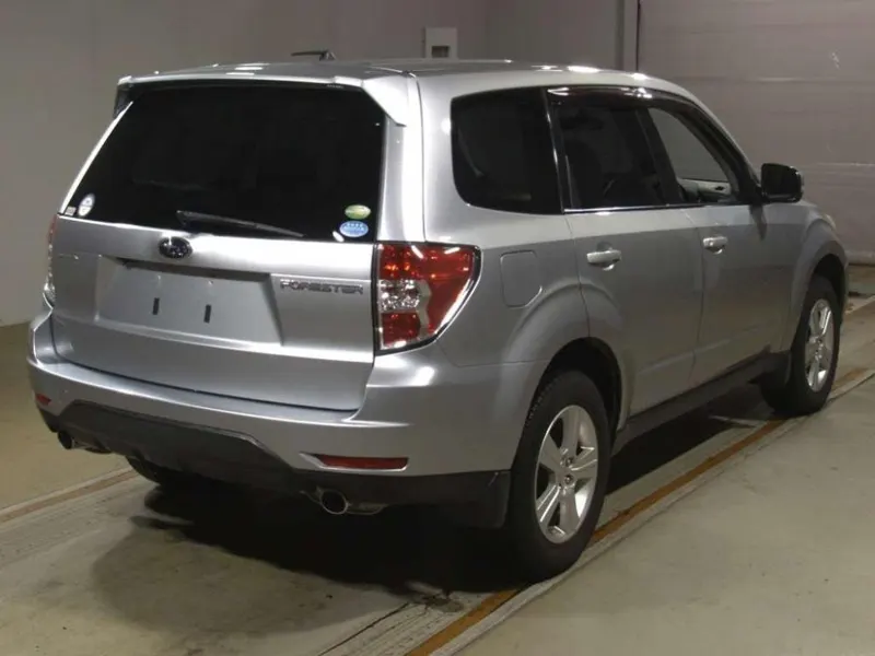 Subaru FORESTER 2.0XS 4WD · 2011 – Weitere Ansicht (Auktionsfoto)